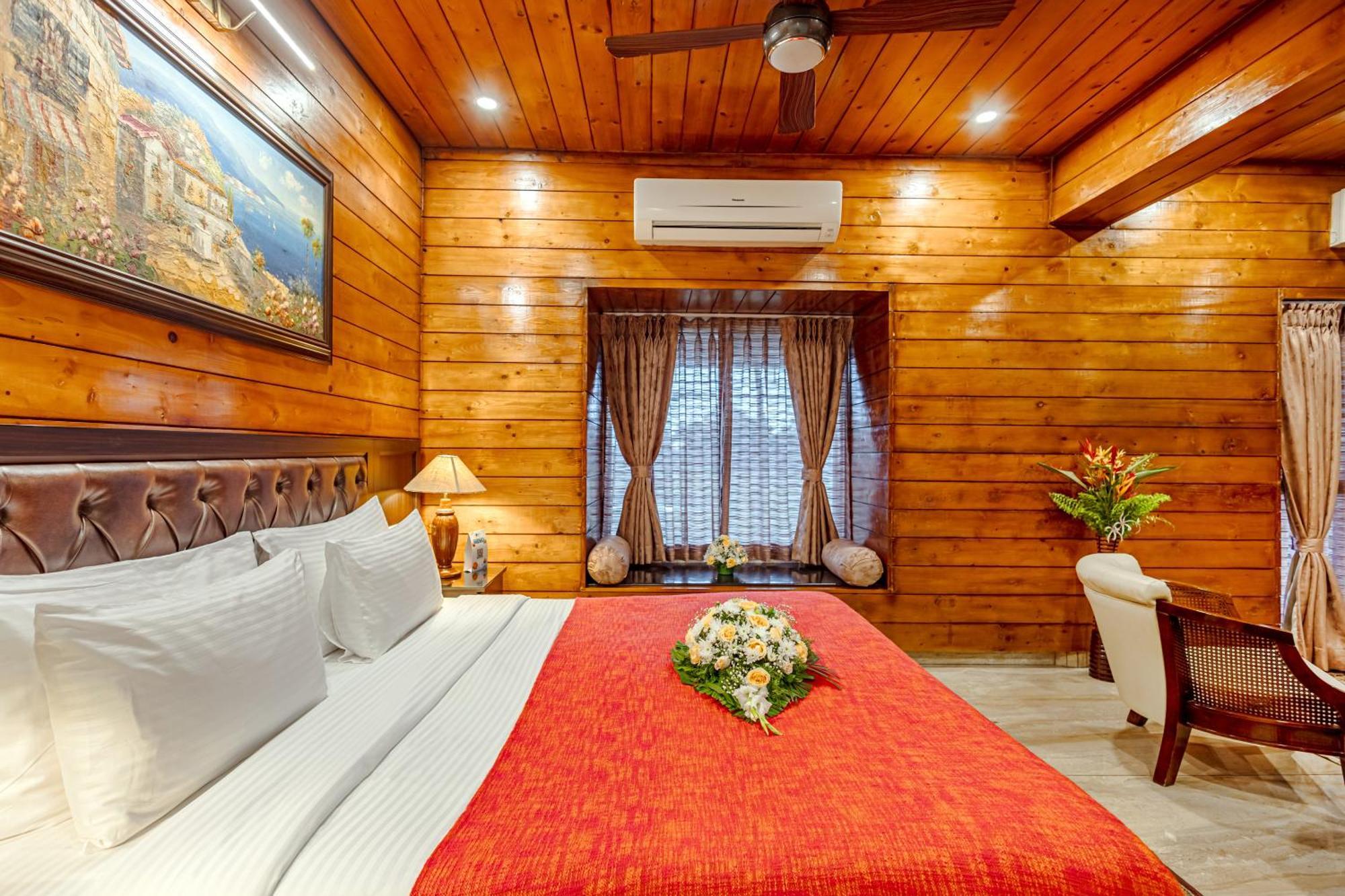 Salcete Beach Resort Colva Exterior photo