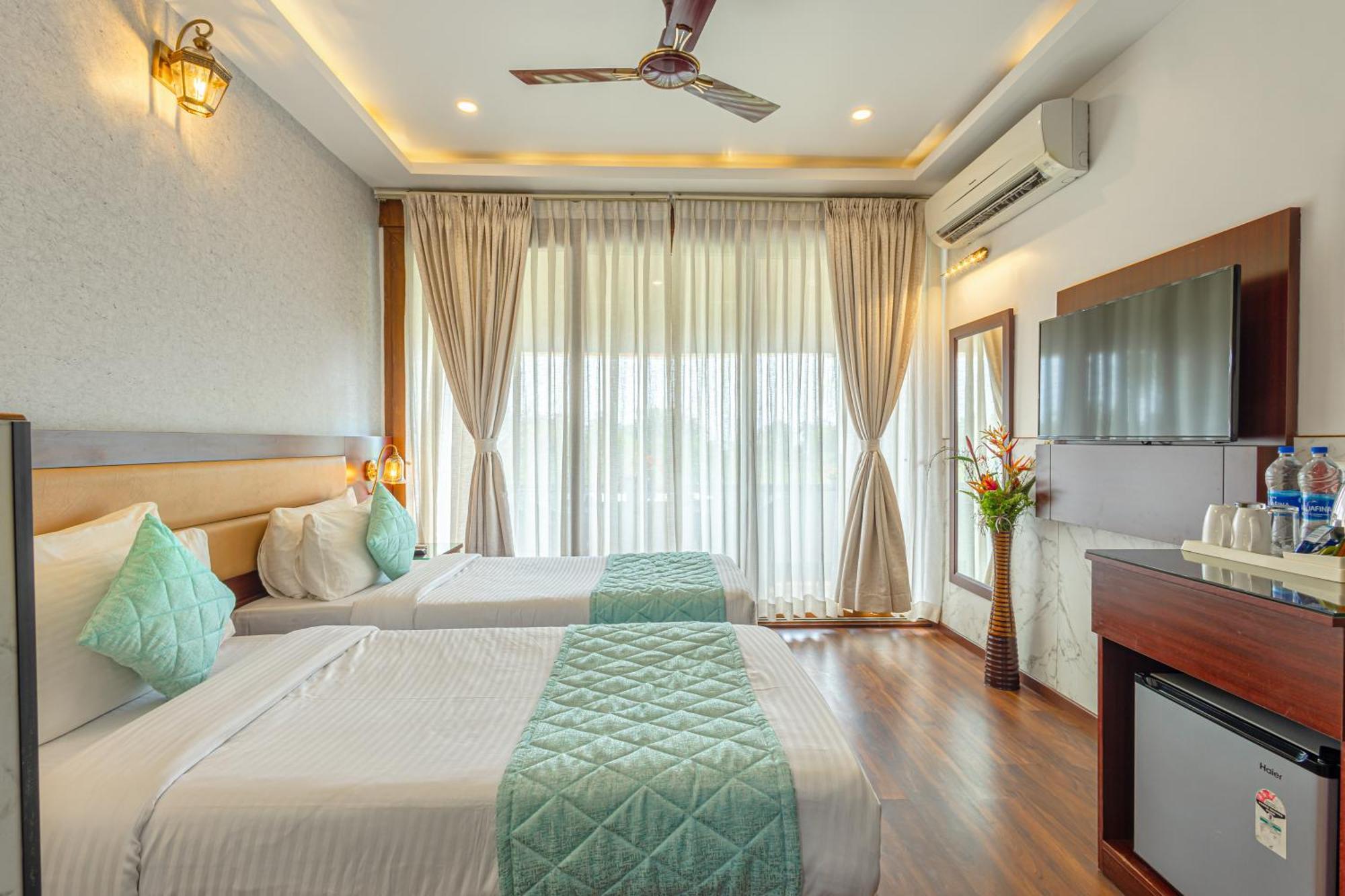 Salcete Beach Resort Colva Exterior photo