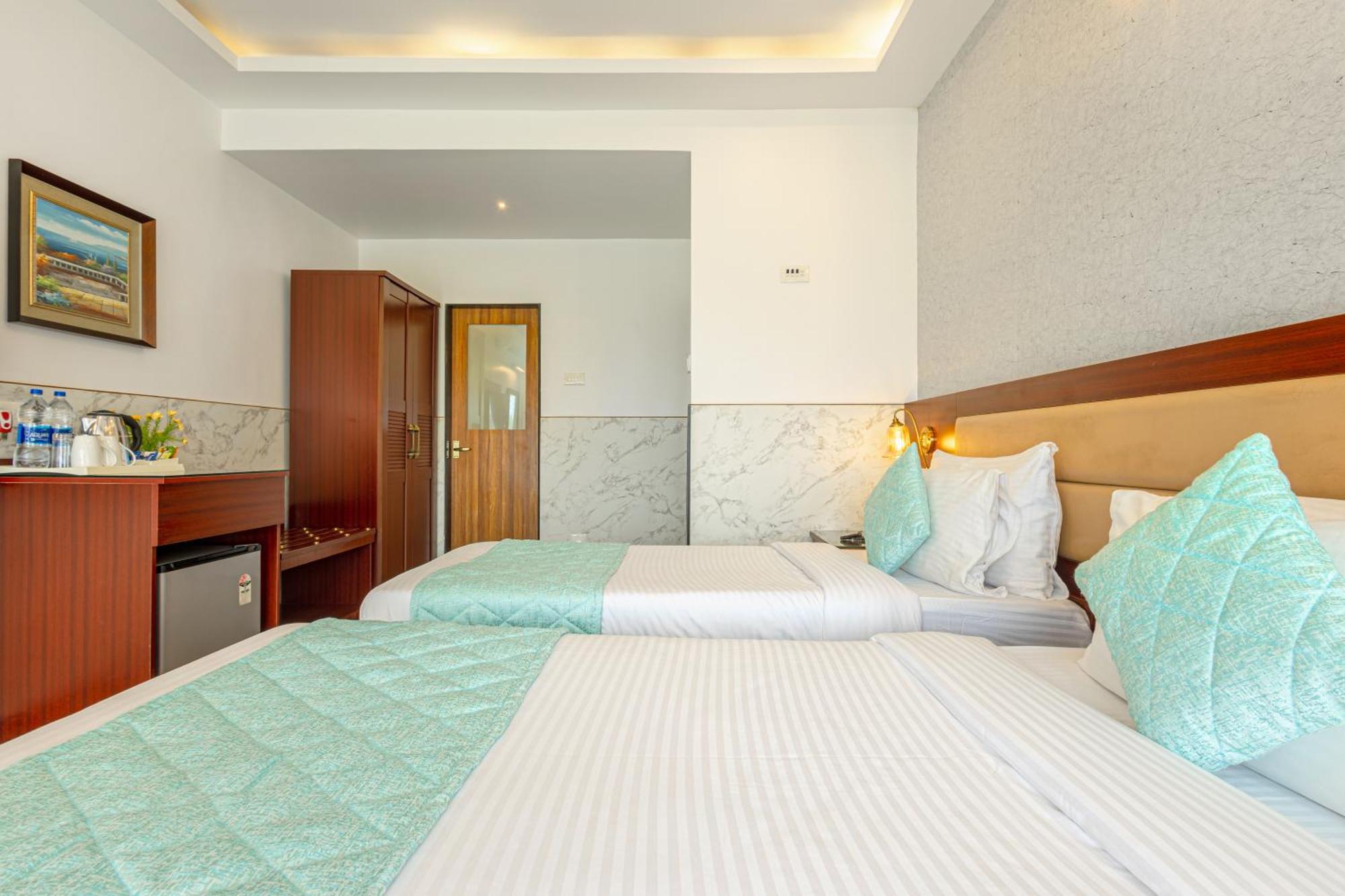 Salcete Beach Resort Colva Exterior photo