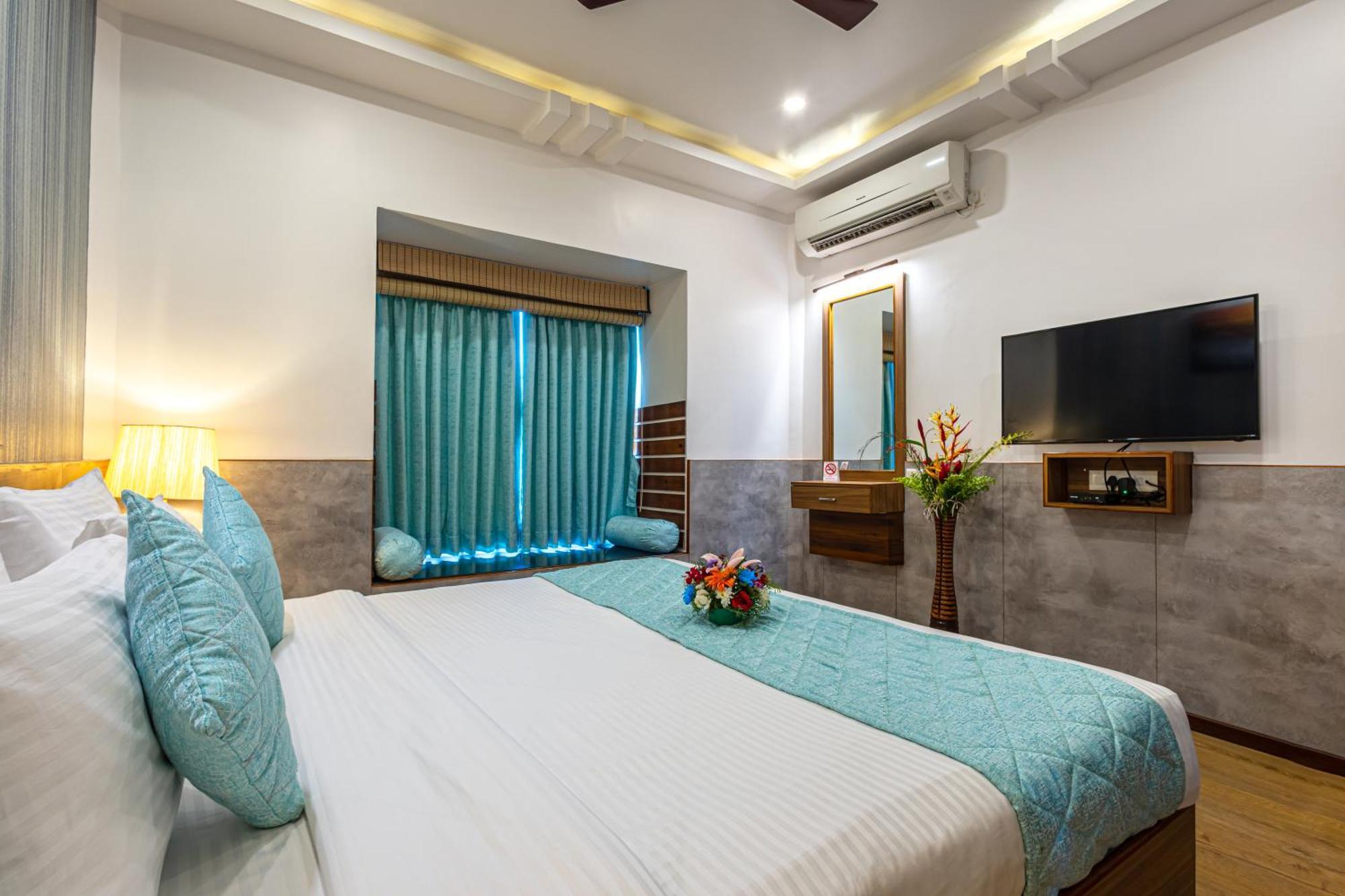 Salcete Beach Resort Colva Exterior photo