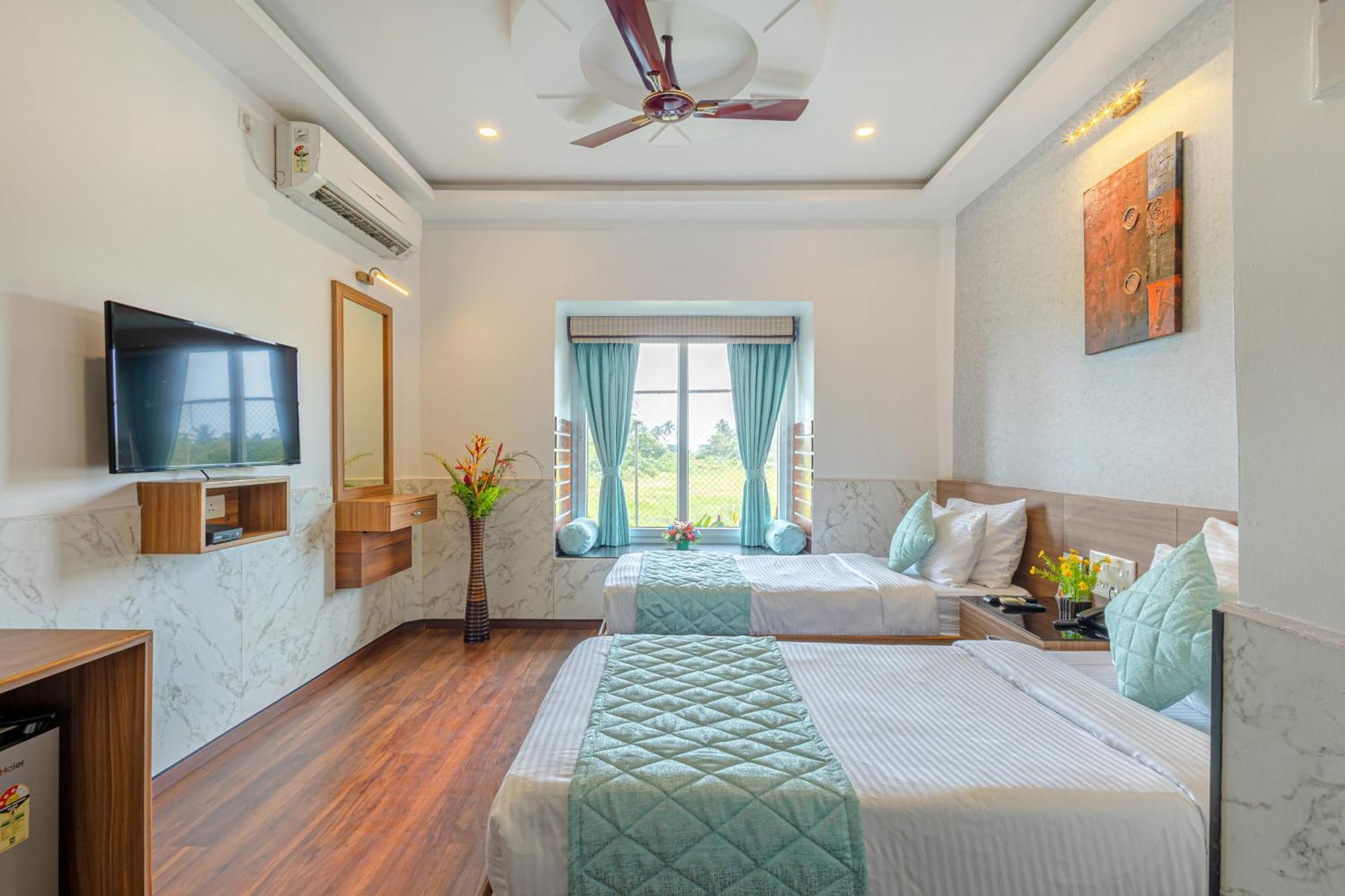 Salcete Beach Resort Colva Exterior photo
